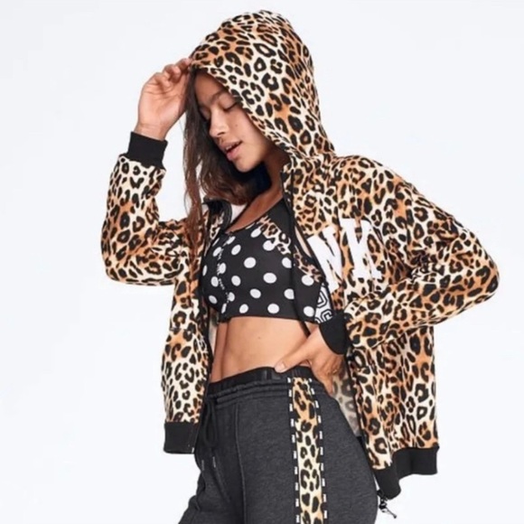 PINK Victoria's Secret Tops - ⭐️HP⭐️VS Pink Leopard Print Faux Fur Hoodie